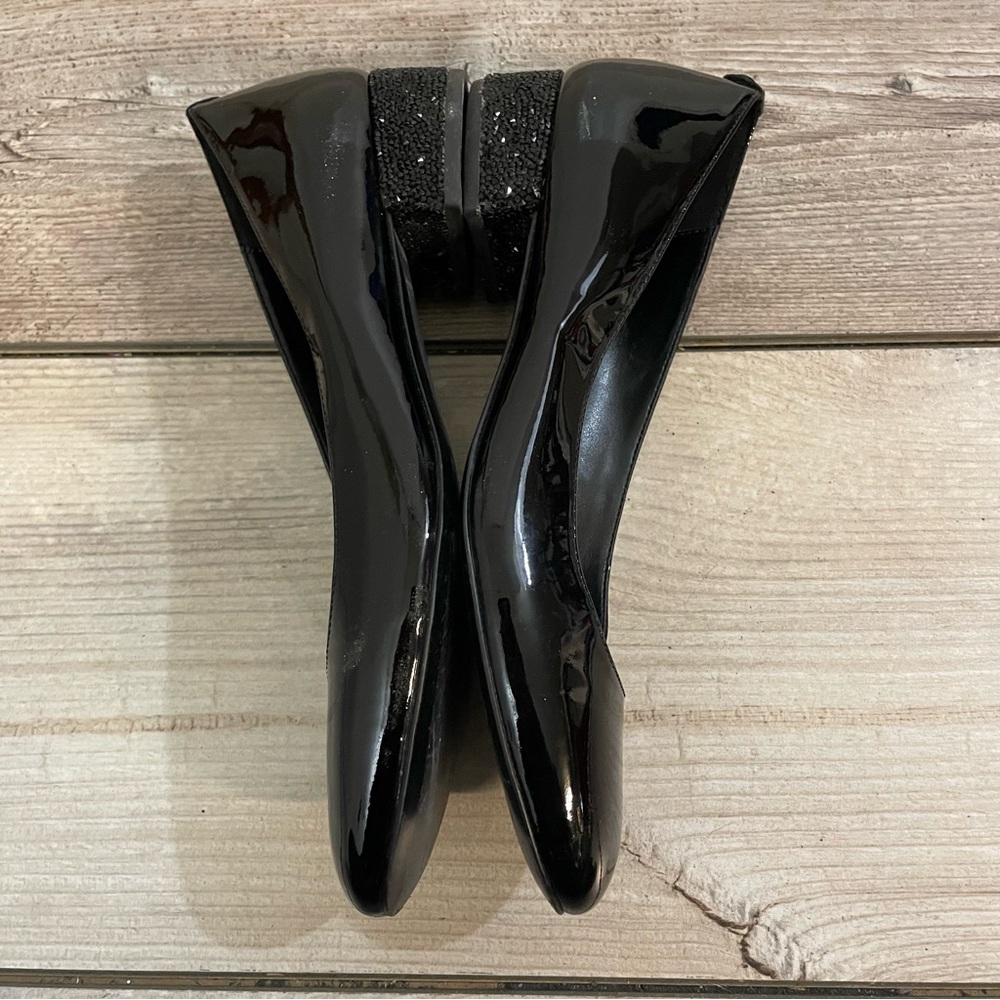 MICHAEL Michael Kors Black Patent Leather Flats Women’s 8 Sequin Low Heel - Picture 6 of 9